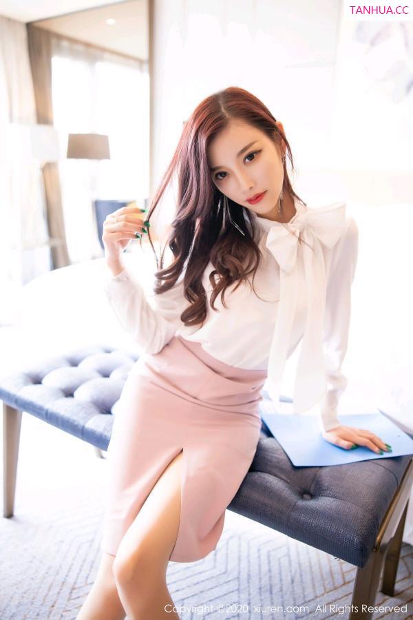 杨晨晨 sugar小甜心CC [XiuRen]高清写真图 2020.08.11 No.2431 杨晨晨sugar第12张图片